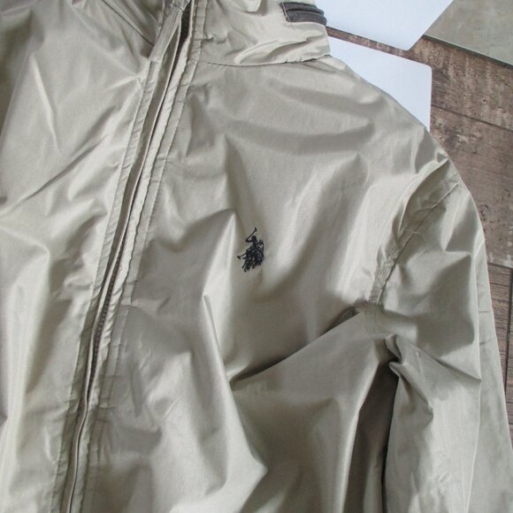 US Polo ASSN Size M Men Jacket Tan Beige Full Zip Lined Rain Coat Windbreaker - Picture 4 of 12